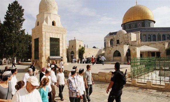 الخارجية الفلسطينية: تخصيص الاحتلال أموالا لدعم اقتحامات الأقصى ترجمة لسياسية صهيونية استعمارية