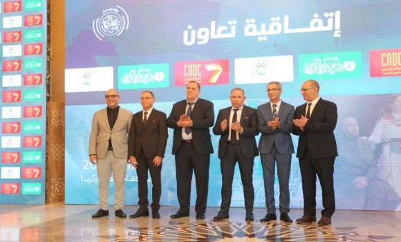 التوقيع بالجزائر العاصمة على اتفاقيتي تعاون لدعم توزيع الإنتاج السينمائي والمسرحي عبر التلفزيون العمومي