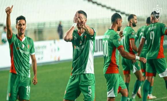 كرة القدم/رابطة أبطال افريقيا : مولودية الجزائر تفوز على يونغ آفريكانز التنزاني (2-0)