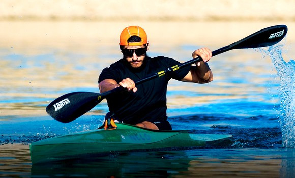 Jeux Paralympiques-2024: l’Algérien Brahim Guendouz en demi-finale du Kayak (KL3) 200m