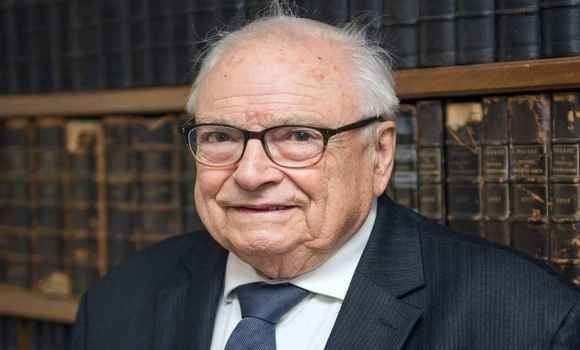 Décès de l’ami de la Révolution algérienne l’avocat français Henri Leclerc: le ministre des Moudjahidine présente ses condoléances