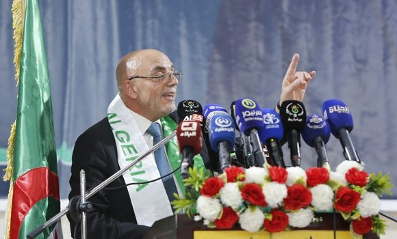 Hassani Cherif s’engage à associer la communauté nationale établie à l’étranger au développement national