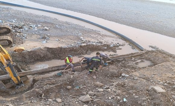 Prise en charge des dommages des récentes inondations dans le Sud : remise en service des systèmes de distribution d’eau potable dans les wilayas concernées