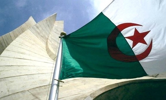 Justice: l’Algérie dépose une plainte à Paris à l’encontre de l’euro députée Sarah Knafo pour diffusion de fake news