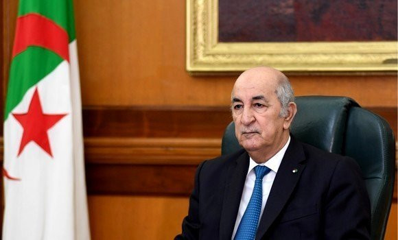 Décès du moudjahid Mohamed Larbi Zebiri: le président de la République présente ses condoléances