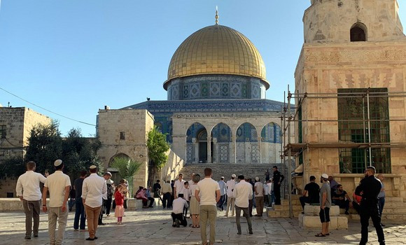 ​Palestine: des dizaines de colons sionistes prennent d’assaut l’esplanade de la mosquée Al-Aqsa 