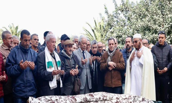 Football: L’ancien entraîneur national Mahieddine Khalef inhumé au cimetière d’El Alia