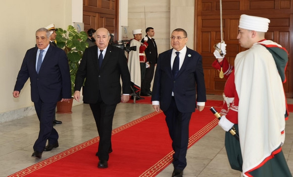 Rencontre Gouvernement-walis: Arrivée du président de la République au Palais des nations