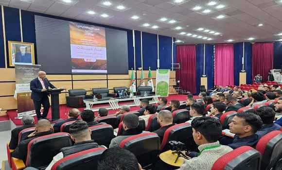 Tindouf: Séminaire national sur « Gara Djebilet : renforcer les capacités des jeunes en formation et en recherche scientifique »