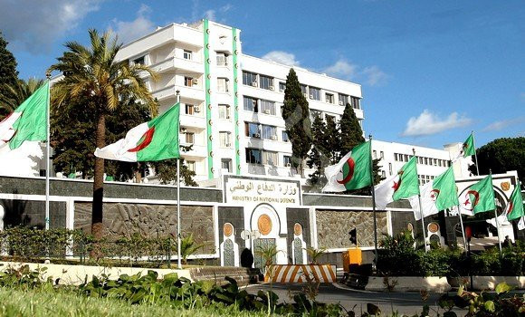 MDN: portes ouvertes à l’Etablissement central de construction à Alger