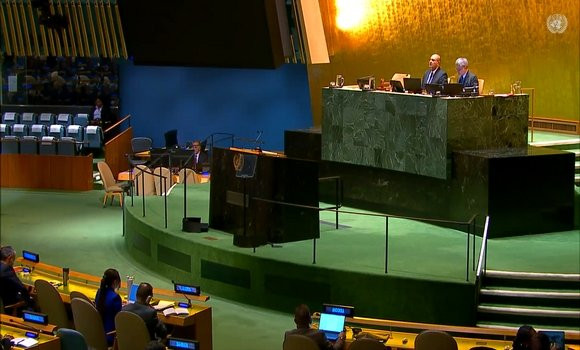 ​L’Assemblée générale de l’ONU adopte à une très large majorité une résolution en faveur d’un cessez-le-feu à Ghaza 