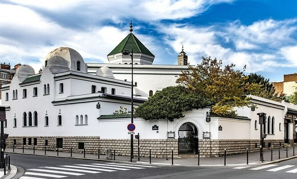 ​La Grande Mosquée de Paris dénonce la campagne calomnieuse menée à son encontre sur la chaîne CNews 