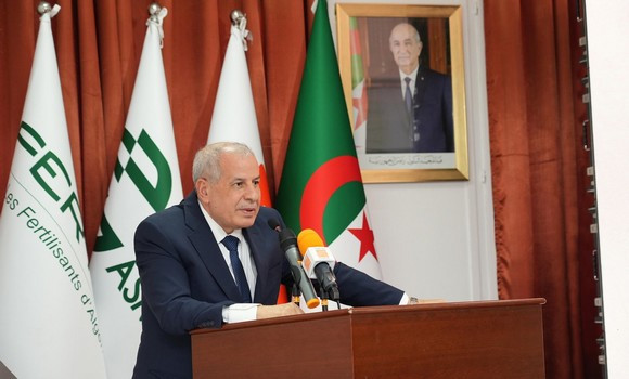 Sonatrach: vers le développement d’une véritable industrie d’engrais et de produits chimiques