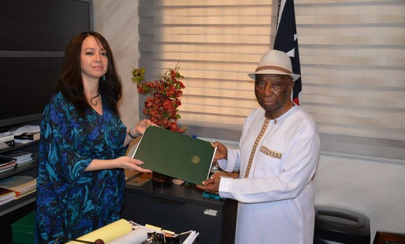 Mme Mansouri reçue par le président de la République du Liberia